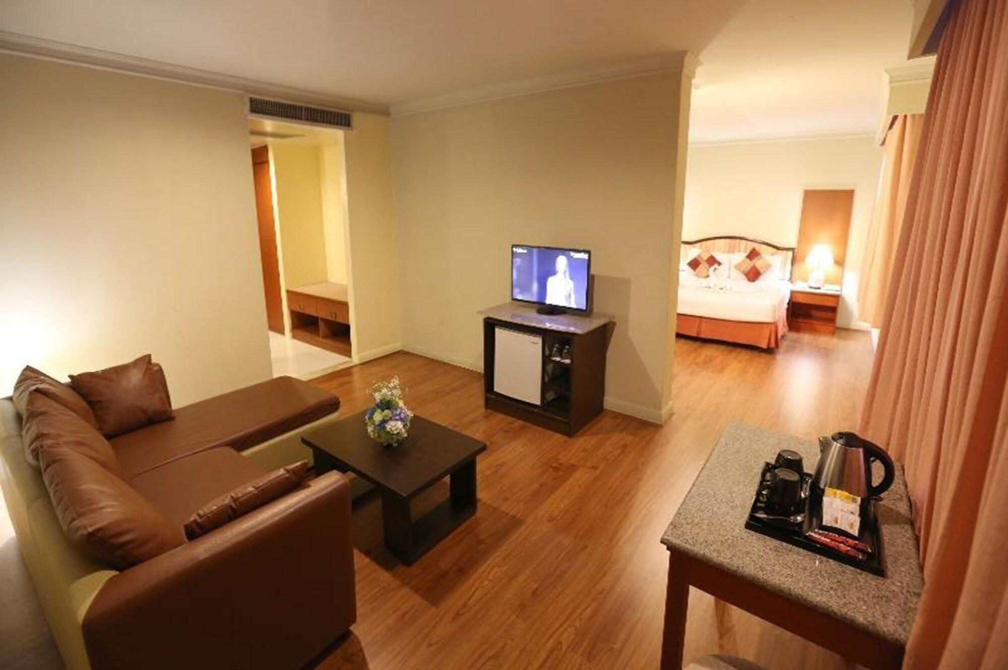 Lee Gardens Plaza Hotel - Sha Plus Hat Yai Dış mekan fotoğraf